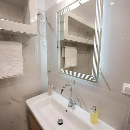 Kanoni's Horizon Appartement Análipsis